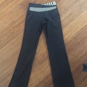 Lululemon yoga pants